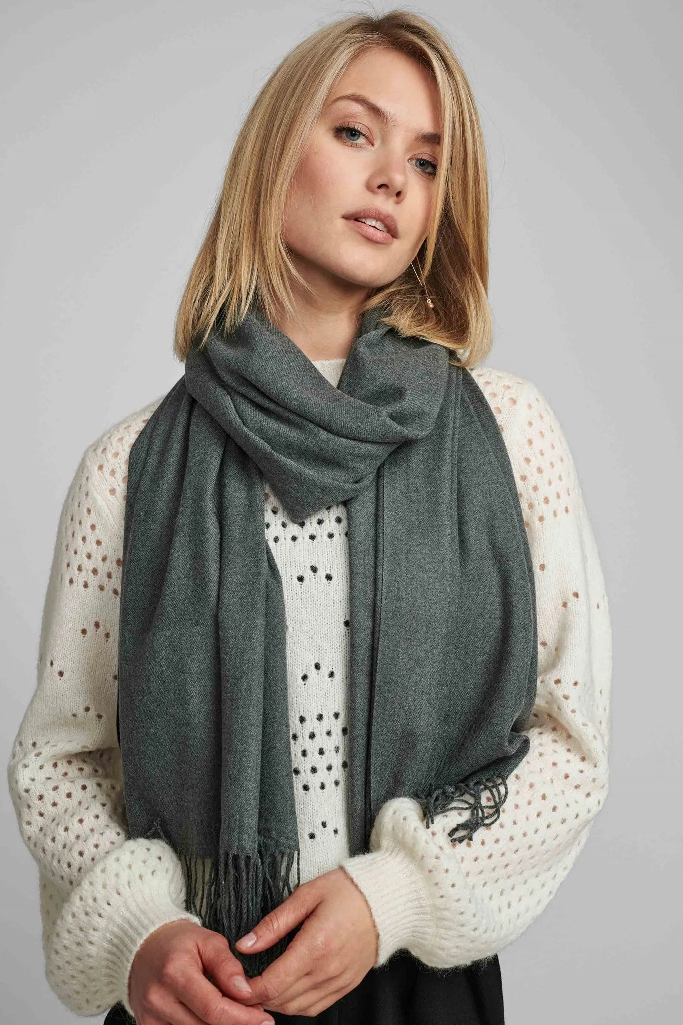 NUBRYLEE MARIAN SCARF - Drizzle